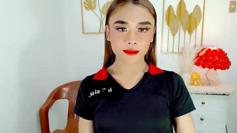 hottie nicole online show from 02/21/25, 04:29