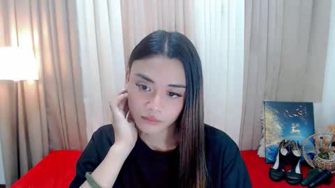 hottie nicole online show from 12/19/25, 12:28