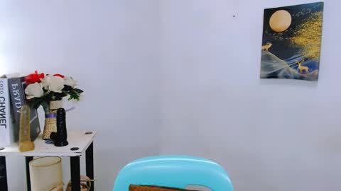 hottie nicole online show from 04/13/26, 01:00