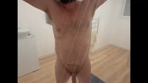 nhill567344 online show from 11/13/25, 08:57