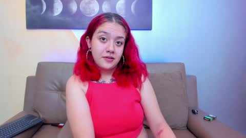 Snapshot of nia_stark chatting on 01/08/25, 11:54 Estefani online show from 01/08/25, 11:54
