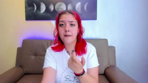 Snapshot of nia_stark chatting on 01/13/25, 03:04 Estefani online show from 01/13/25, 03:04