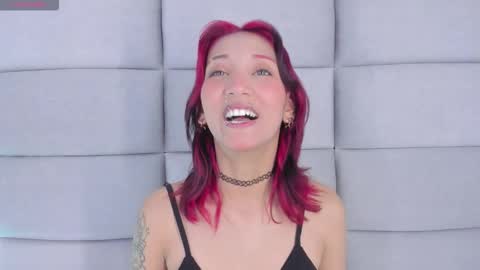 Nia online show from 03/07/26, 12:24