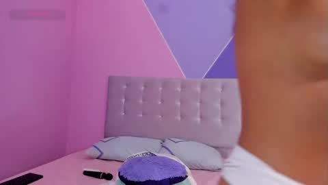 N I A online show from 02/15/25, 10:21