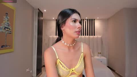 Call me Nia  online show from 02/27/25, 07:37