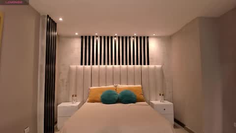 Call me Nia  online show from 12/05/25, 06:59