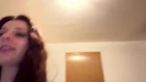 Snapshot of niccollenic chatting on 04/02/26, 04:04 Niccolle Nic online show from 04/02/26, 04:04