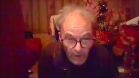 Snapshot of nice6body chatting on 12/16/24, 12:04 nice6body online show from 12/16/24, 12:04