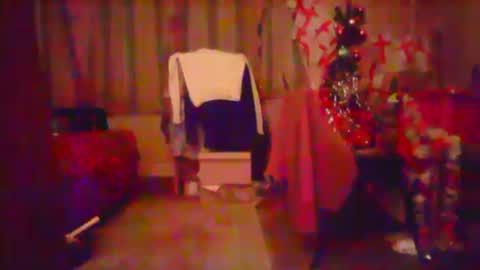 Snapshot of nice6body chatting on 12/22/24, 01:01 nice6body online show from 12/22/24, 01:01