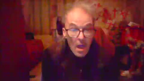 Snapshot of nice6body chatting on 02/13/25, 02:01 nice6body online show from 02/13/25, 02:01