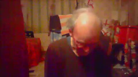 Snapshot of nice6body chatting on 09/20/25, 10:33 nice6body online show from 09/20/25, 10:33