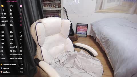 Belle online show from 02/27/25, 02:32