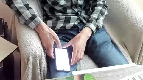 Snapshot of nice_danny_ chatting on 03/04/26, 06:03 DANNY online show from 03/04/26, 06:03