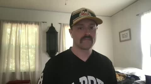 NiceButtNiceGuy online show from 04/01/26, 06:38