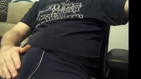 niceeggs0815 online show from 10/29/25, 09:05