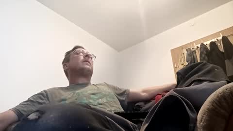 nicefuck0077 online show from 10/31/25, 12:11