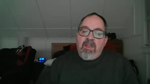 niceguy7208 online show from 10/21/25, 04:35