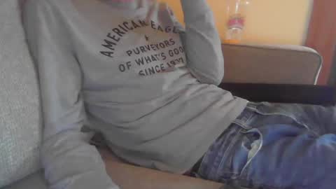 Snapshot of niceguyandrew chatting on 03/09/25, 07:48 Andrew online show from 03/09/25, 07:48