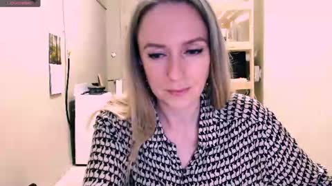 Kathrine online show from 06/30/26, 08:10