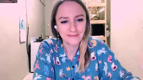 Kathrine online show from 07/05/26, 08:38