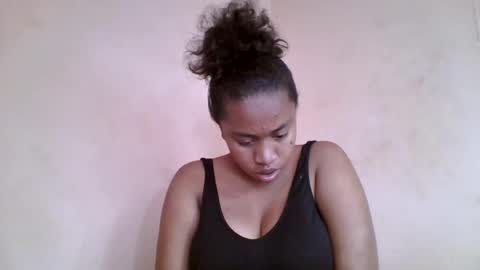 Snapshot of nicelly01 chatting on 07/04/26, 08:09 nicelly01 online show from 07/04/26, 08:09