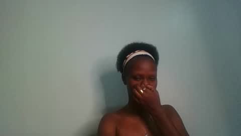 Snapshot of nicely_spiced chatting on 12/16/25, 01:10 nicely_spiced online show from 12/16/25, 01:10