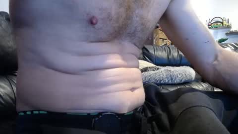 Snapshot of niceonebrov chatting on 02/01/26, 04:55 niceonebrov online show from 02/01/26, 04:55