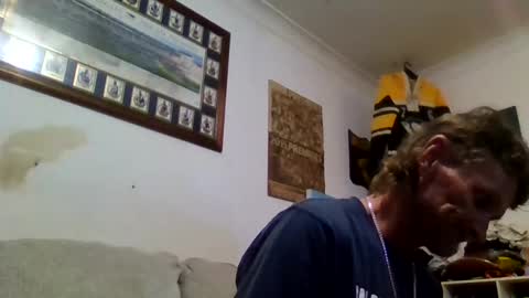Snapshot of niceozziecockxxx chatting on 05/09/26, 07:30 Sexiishaine online show from 05/09/26, 07:30