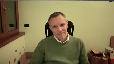 Snapshot of niceshy_71 chatting on 02/28/25, 05:37 Andrew online show from 02/28/25, 05:37