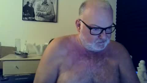 Snapshot of nicexxdane chatting on 04/18/26, 03:43 nicexxdane online show from 04/18/26, 03:43
