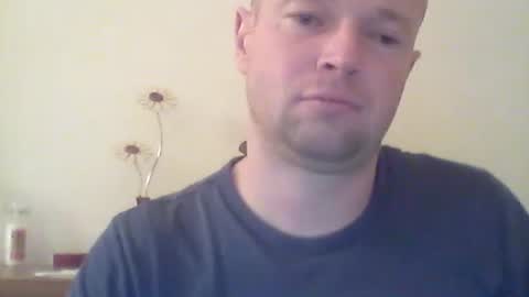 nick1990b online show from 12/09/24, 06:57