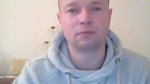 nick1990b online show from 02/13/25, 06:59