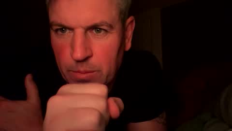 Snapshot of nick578320 chatting on 09/25/25, 04:00 nick578320 online show from 09/25/25, 04:00