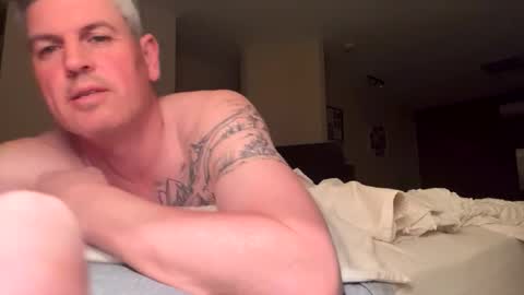 Snapshot of nick578320 chatting on 10/11/25, 01:31 nick578320 online show from 10/11/25, 01:31