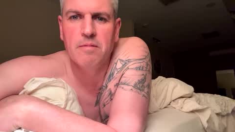 Snapshot of nick578320 chatting on 10/13/25, 02:17 nick578320 online show from 10/13/25, 02:17