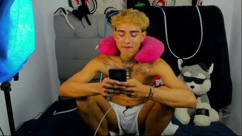 nick_acosta online show from 05/13/26, 01:36