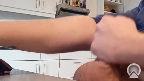 nick_x_b online show from 10/28/25, 09:35