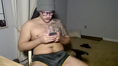 Snapshot of nickandmeg chatting on 12/31/24, 11:31 Cakedcouple OF - Yourtattedcutie qurlynfit online show from 12/31/24, 11:31