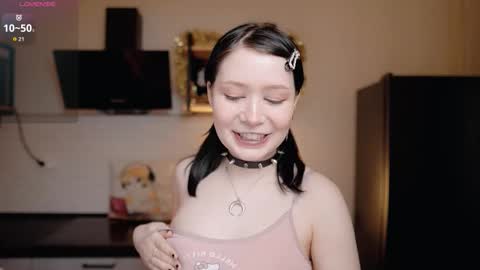 nickari_x online show from 03/21/26, 06:18