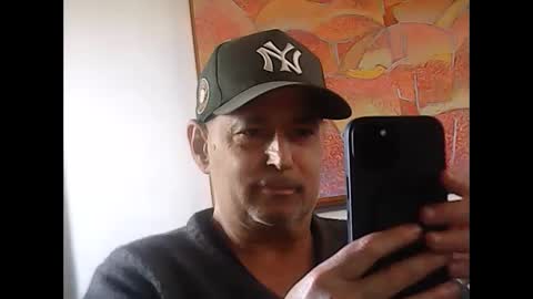 nickincali online show from 12/16/24, 07:10