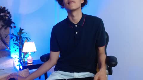 Nickolas Muoz online show from 12/14/24, 02:53