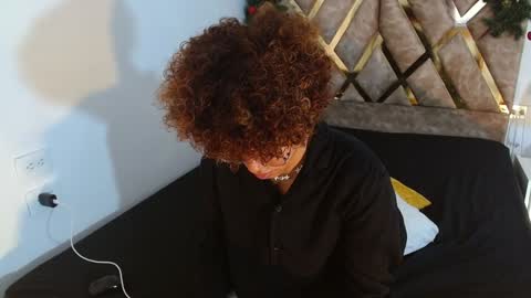 Nickolas Muoz online show from 12/18/24, 06:57