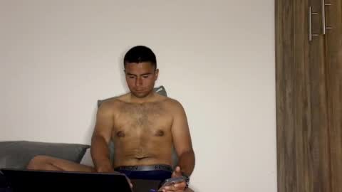 nicktristen_16 online show from 10/25/25, 11:21