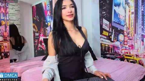 Snapshot of nicky_1824 chatting on 09/29/25, 07:08 NICKY online show from 09/29/25, 07:08