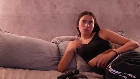 nicky and blake online show from 11/11/25, 09:37