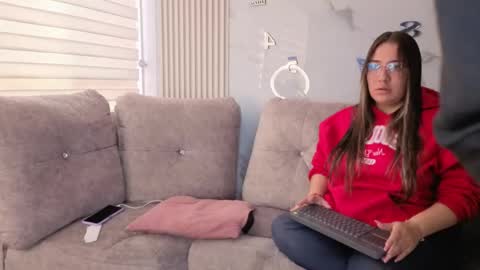 Snapshot of nicky_as chatting on 04/20/26, 01:36 nicky_as online show from 04/20/26, 01:36