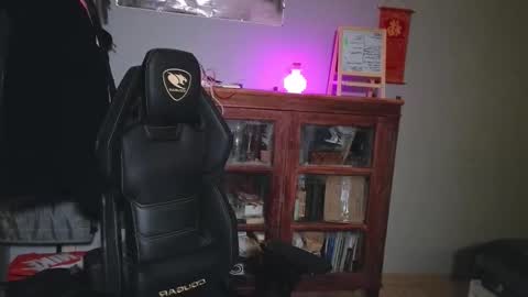 Nicki  Danny online show from 12/22/25, 06:10