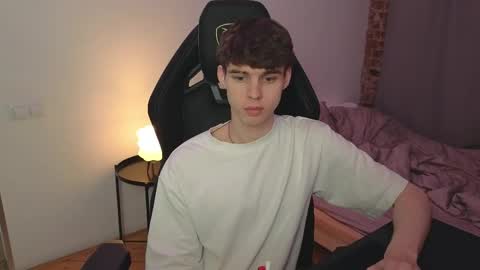 Nicki  Danny online show from 04/14/26, 05:30