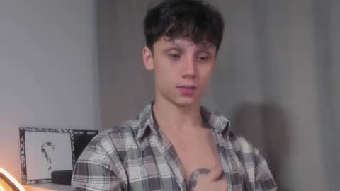 Nicky Neal online show from 12/04/24, 03:15