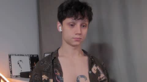 Nicky Neal online show from 12/09/24, 01:07